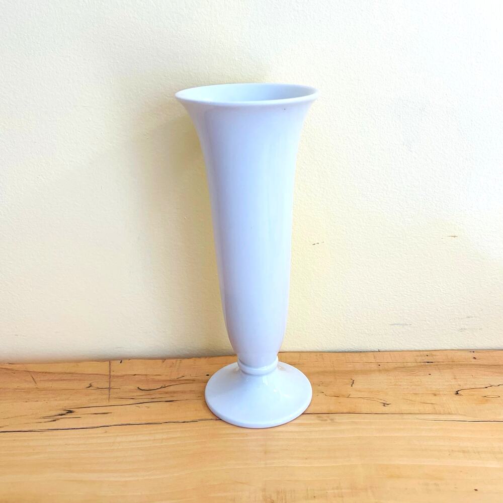 Vtg Hutschenreuther Trumpet White Vase Minimalist Germany Porcelain Flared